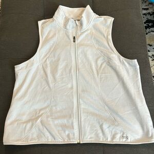 DSG white running golf Vest with pockets